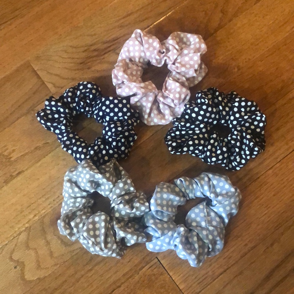 Chiffon Polka Dot Scrunchies - Set of 5